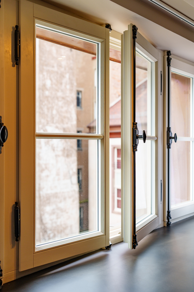hôtel-léonor-menuiseries-bois-strasbourg-vob L'hôtel Léonor à Strasbourg et ses menuiseries en bois VOB